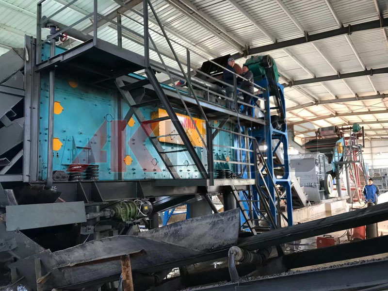 大产量花季传媒黄在线观看分破碎现场